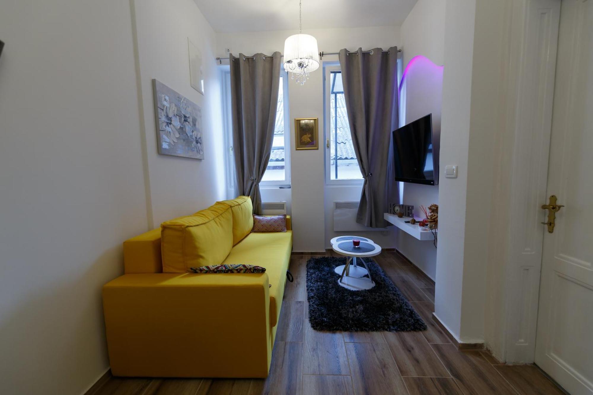 Apartman Royal Slavonski Brod Exterior foto